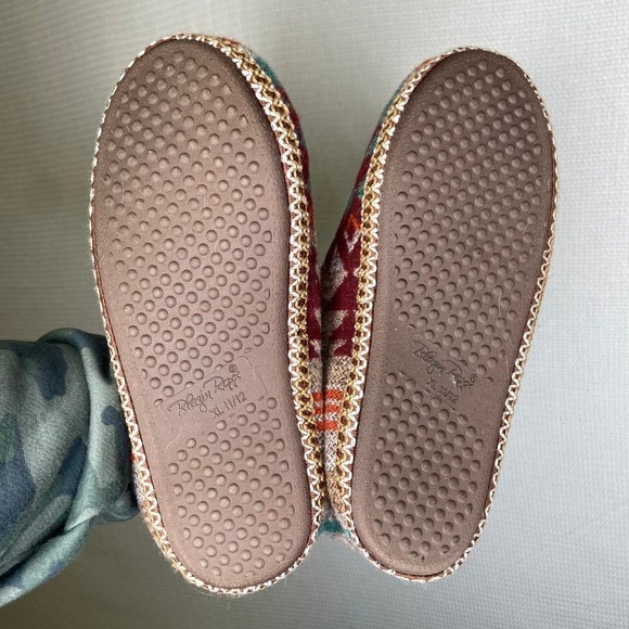 Woman’s Ankle Slipper Bootie Moccasin‎ 11/12 - Picture 3 of 4